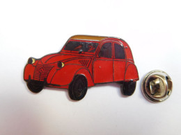 Superbe Pin's , Auto Citroën 2 CV , 2CH , Rouge , Verso Quadrillé - Citroën