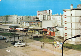 Sarcelles * Locheres * Place Et Le Centre Commercial - Sarcelles