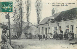 MONTIGNY AUX AMOGNES - Le Bureau De Poste. - Post & Briefboten