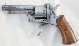 Revolver LE PARISIEN - Type LEFAUCHEUX Calibre 7 Mm Vente Libre Catégorie D Fonctionnel - Decorative Weapons