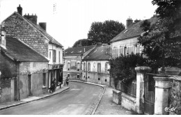 BUTRY - Rue Principale - Très Bon état - Butry