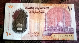 Egypt 2022 , 10 Pounds Polymer Note , End Of Sign Amer , Prefix D44 - Egitto