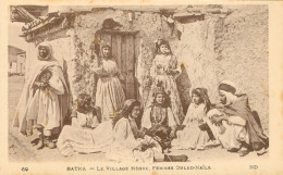 CPA - Algérie - BATNA - Village Nègre - Femmes OULED-NAÏLS - Ref. LL N° 59 _ J. Bernard Papeterie Tabacs BATNA * 2 Scans - Batna