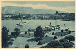 SUISSE - Genève - La Rade Et Vue Sur La Ville - Des Bateaux - Vue Au Loin De La Ville - Carte Postale Ancienne - Genève