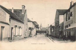 Varennes * Grande Rue Du Village * Restaurant Café - Autres & Non Classés