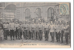 CPA 54 Les Grèves Du Bassin De Longwy - Mont St Martin Les Hussards à La Grande Halle Des Acieries - Mont Saint Martin