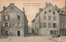 Besse * La Rue Mercière * Buvette - Besse Et Saint Anastaise