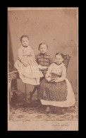 SZOMBATHELY 1865. Ca. Knebel : Gyereket, Visit Fotó - Oud (voor 1900)