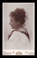 KASSA 1897. Kemény  : Hölgy, Szép Cabinet Fotó - Anciennes (Av. 1900)