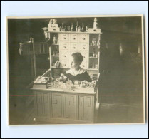 U9689/ Junge Mit Kaufmannsladen Privat Foto Ca. 1925 Spielzeug  - Games & Toys