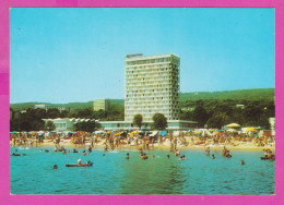309885 / Bulgaria - Golden Sands (Varna) Black Sea Resort - Hotel "International" Beach Many People 1981 PC Bulgarie - Hotels & Restaurants