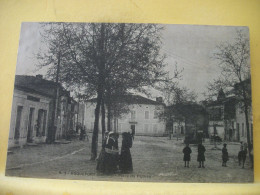 40 2777 CPA 1906 - 40 ROQUEFORT - PLACE DU PIJORIN - ANIMATION - Roquefort