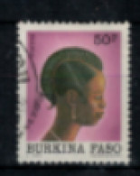 Burkina-Faso - "Coiffure Burkinabé" - Oblitéré N° 895 De 1994 - Burkina Faso (1984-...)