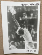 TENNIS - BORIS BECKER - 12,5 X 9 Cm. (REPRO PHOTO ! - Zie Beschrijving - Voir Description) ! - Sporten