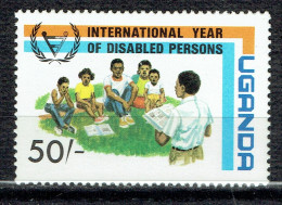 Année Internationale Des Personnes Handicapées : Instituteurs Instruisant Des Enfants Retardés - Uganda (1962-...)