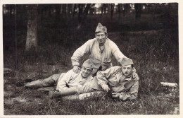 MILITARIA - Carte Photo De Militaires - Soldats - Mourmelon 1934 - Carte Postale Ancienne - Personnages