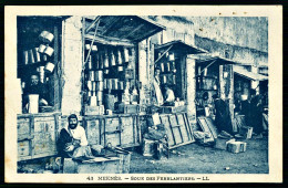 A68  MAROC CPA MEKNES - SOUK DES FERBLANTIERS - Collections & Lots