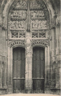 FRANCE - Bourges - Vue De La Cathédrale - Portail Latéral (détail) - Vue Face à L'entrée - Carte Postale Ancienne - Bourges