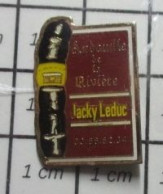 511c  Pin's Pins / Beau Et Rare / ALIMENTATION / ANDOUILLE DE LA RIVIERE JACKY LEDUC VIRE CALVADOS - Lebensmittel