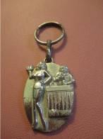 Porte-clé Ancien/ Bar /  Le RATELIER/ RN 17/ Elincourt/ Vers 1960-1970           POC758 - Key-rings