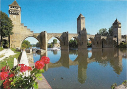 ARCHITECTURE + Carte Postale Neuve : CAHORS - Le PONT VALENTRE - QUERCY + AS DE COEUR - Apa Poux 46042 1110 - Ponts