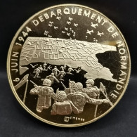 MEDAILLE DORE 40mm 6 JUIN 1944 DEBARQUEMENT NORMANDIE / SANS CAPSULE - Turísticos