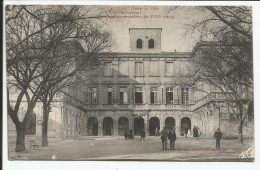 Hôtel De Ville    1910  N°122  Rare - Valreas