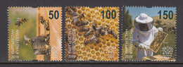 2019 Kyrgyzstan Bees Honey  Complete Set Of 3  MNH - Kyrgyzstan