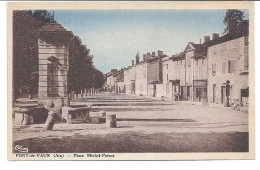 CPA 01 PONT DE VAUX - PLACE MICHEL POISAT - Pont-de-Vaux