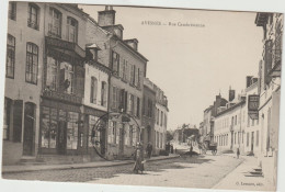 Nord :  AVESNES : Rue  Cambrésienne - Avesnes Sur Helpe