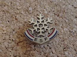 NO PINS BROCHE ESF SKI FRANCAIS 1ER FLOCON SIGNE BERAUDY VAURE AMBERT - Winter Sports