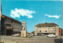 La Louvière Le Théatre Le Monument De Ppaix L' Hôtel De  Ville - La Louvière