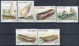 1982 MOZAMBIQUE 891-96** Bateaux Traditionnels - Mozambique