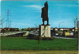 La Louvière Monument De L'Appel ( Entrée Autoroute ) - La Louvière