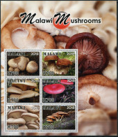 MALAWI - 2018 - MINIATURE SHEET MNH ** - Mushrooms Of Malawi - Malawi (1964-...)