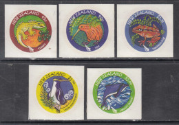 2007 New Zealand Indigenous Animals Birds Frogs Penguins Dolphin Reptiles Complete Set Of 5 MNH @ BELOW FACE VALUE - Nuevos