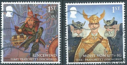 GROSSBRITANNIEN GRANDE BRETAGNE GB 2023 TERRY PRATCHETT'S DISCWORLD SET 2V USED SG 5055-6 MI 5254-5 YT 5645-6 SN 4406-7 - Gebraucht