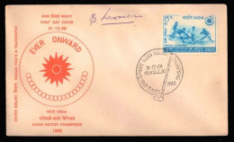 INDIA 1966 Hockey FDC With Autograph Of S. Laxman, Captain Of Asian Hockey, Champion Team (**) Inde Indien RARE - Cartas & Documentos