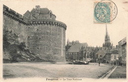 FRANCE - Fougères - Vue Panoramique De La Tour Surienne - Vue De Plusieurs Maisons Autour - Carte Postale Ancienne - Fougeres