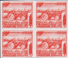 1978. PAKISTAN. Tractor 75 P Never Hinged IMPERFORATED 4 Block With Double Print. Very Unus... (Michel 473 U) - JF543793 - Pakistan