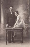 CPA (   Fantaisie)  )  COUPLE CARTE PHOTO (b.bur Theme) - Animali Abbigliati