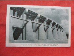 Fort Peck Dam Near Glasgow Montana MT Overflow Spillway .    Ref 6360 - Otros & Sin Clasificación