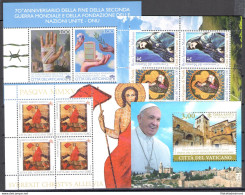 2015 Vaticano , Annata Completa , Francobolli Nuovi , 29 Valori + 4 Foglietti + - Annate Complete