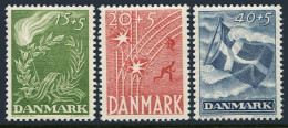 Denmark B15-B17,hinged. Mi 295-297.Danish Struggle For Liberty & Liberation,1947 - Unused Stamps