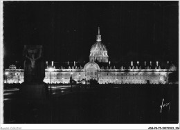 ADBP8-75-0689 - PARIS - L'hôtel Des Invalides Vu De L'esplanade  - Paris By Night