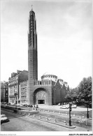 ADBP7-75-0582 - PARIS - L'église Saint-odile Et L'avenue Stéphane-mallarmé  - Eglises