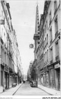 ADBP6-75-0475 - PARIS - Ile Saint-louis - Rue Saint-louis-en-l'ile Et L'église  - Eglises