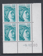 France N° 2123  Type Sabine : 5 F. Bleu En Bloc De 4 Coin Daté  Du  9 . 12 . 80 ; 2 Traits, Sans Charnière TB - 1980-1989