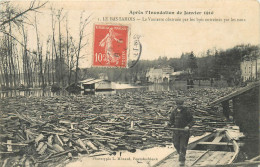LE BAS SAMOIS - La Vauterre Obstruée Par Les Bois Entrainés Par Les Eaux. (inondations 1910). - Samois