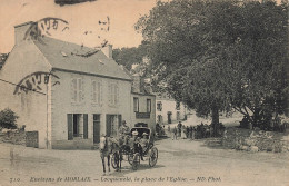 Locquénolé * Environs De Morlaix * La Place De L'église * Attelage - Autres & Non Classés